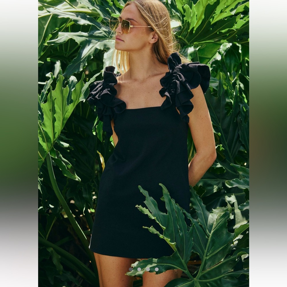 Elegant Black Josie Mini
